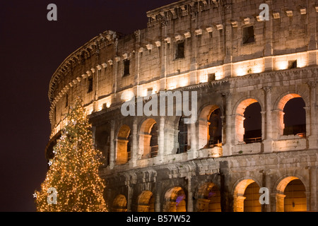 Kolosseum an Weihnachten Zeit, Rom, Latium, Italien, Europa Stockfoto