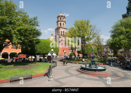 Turm der Kloster Kirche von San Francisco, Santiago de Querétaro, UNESCO-Weltkulturerbe, Staat Querétaro, Mexiko Stockfoto