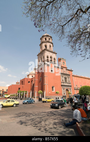 Turm der Kloster Kirche von San Francisco, Santiago de Querétaro (Querétaro), UNESCO-Weltkulturerbe, Queretaro Zustand Stockfoto