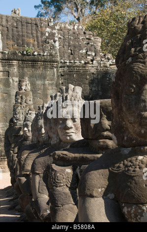 South Gate Eingang zum Angkor Thom, Angkor, UNESCO-Weltkulturerbe, Siem Reap, Kambodscha, Indochina, Südostasien, Asien Stockfoto