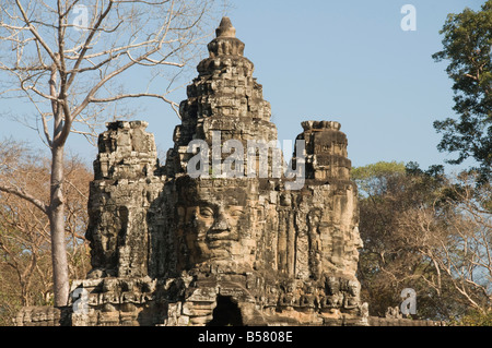 South Gate Eingang zum Angkor Thom, Angkor, UNESCO-Weltkulturerbe, Siem Reap, Kambodscha, Indochina, Südostasien, Asien Stockfoto