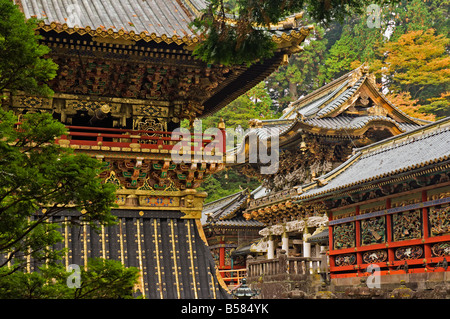 Yomei-Mon (Tor der Sonne), Tosho-gu Schrein, Nikko, zentralen Honshu (Chubu), Japan, Asien Stockfoto