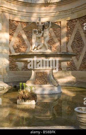 Malta San Anton Garten Brunnen Stockfoto