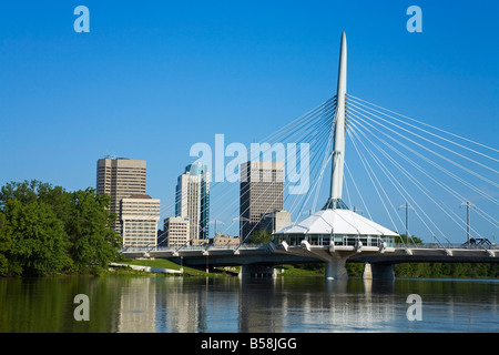 Esplanade Riel Fußgängerbrücke, Winnipeg, Manitoba, Kanada, Nordamerika Stockfoto