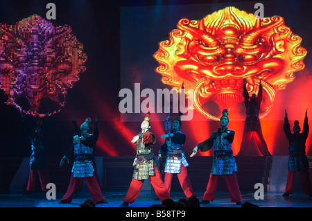 Tang-Dynastie Tanz und Musik-Show im Sonnenschein Grand Theatre, Xian Stadt, Provinz Shaanxi, China Stockfoto