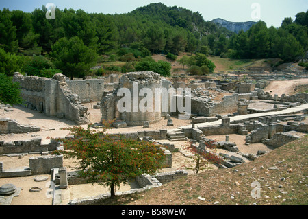 Die Überreste der römischen Stadt Glanum, Les Antiques, die Alpilles, St. Rémy-de-Provence, Bouches du Rhone, Provence, Frankreich Stockfoto