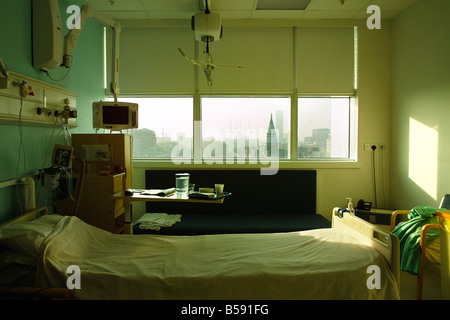 Patientenzimmer in UCH UCLH University College London Hospital in London UK Stockfoto