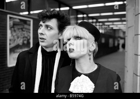 Jugendkultur: New Romantics in Birmingham. März 1981 PM 81-00114-003 Stockfoto