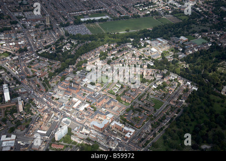 Luftbild Norden östlich von Nottingham High School für jungen Sportplätze Alfreton Straße Waverley Vorstadt beherbergt Turm Block Stockfoto