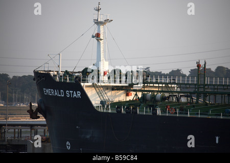 Stena Alexita Handelsschifffahrt Schiff Schiff am Southampton Water in Fawley Erdgas und Erdöl-Raffinerie terminal Hafen angedockt Stockfoto