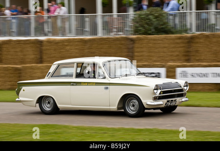 1965 Lotus Cortina Mk1, ex-Rennfahrer Jim Clark 1966, beim Goodwood Festival of Speed, Sussex, UK. Stockfoto