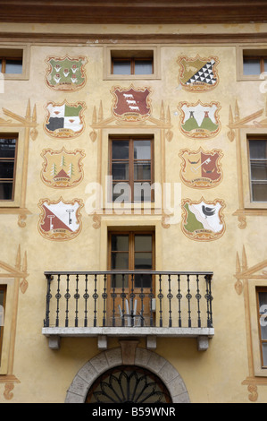 Fresken an Gebäuden in Cortina d ' D'Ampezzo Stockfoto