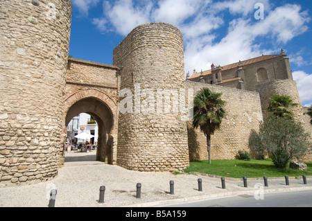 Almocabar Tor, Ronda, Andalusien, Spanien Stockfoto