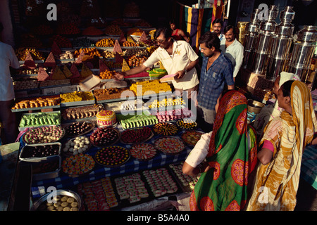 Konditorei Ahmedabad Gujarat Indien Asien Stockfoto