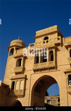 Thilon Ki Pol Torbogen Gadi Sagar Gadisar See Jaisalmer Rajasthan Staat Indien Asien Stockfoto