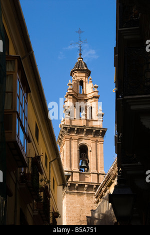 Kirche bell Tower der Iglesia de San Esteban in der Altstadt von Valencia, Spanien Stockfoto