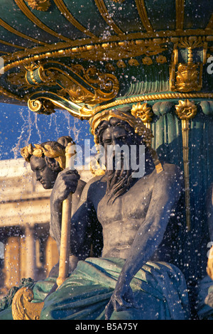 Fontaine des Fleuves Place De La Concorde Paris Frankreich Stockfoto