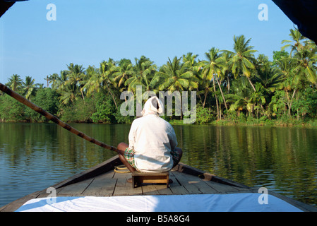 Kanäle und Flüsse als Fahrbahnen, ferry auf der Backwaters, Bundesstaat Kerala, Indien Stockfoto