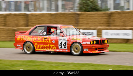 1988-BMW M3 BTCC-Anwärter mit Fahrer Alan Minshaw beim Goodwood Festival of Speed, Sussex, UK. Stockfoto