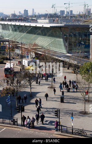 Eisenbahn Station London 2012 Olympischen Infrastruktur Baustelle Stratford London Borough of Newham England uk gb Stockfoto