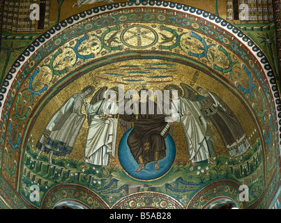 Das 6. Jahrhundert Mosaiken in der Kirche des Heiligen Geistes Arian Baptistry Ravenna Emilia Romagna Italien Europa Stockfoto