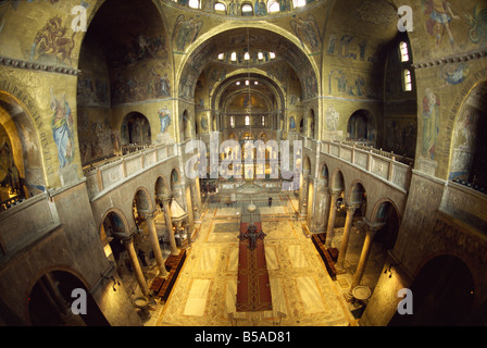 Mosaike bedecken die Wände unter Himmelfahrt Dom, Basilika San Marco, Venedig, UNESCO-Weltkulturerbe, Veneto, Italien Stockfoto