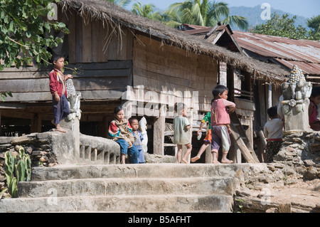 Tur, ein Lao Lua-Dorf in der Nähe von Pakbang, Nord-Laos, Indochina, Südost-Asien hatte Stockfoto