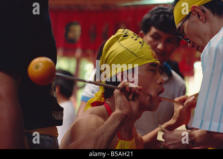Buddhistisches Ritual Hungry Ghost Kuala Lumpur Malaysia Südost-Asien Asien Stockfoto