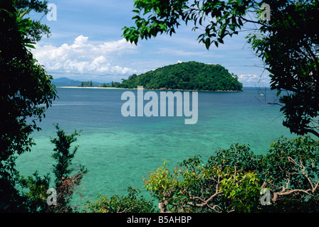 Blick von Pulau Manukan, Pulau Mamutik Inseln im Park Tunku Abdul Rahman, von Kota Kinabalu in Sabah, Borneo, Malaysia Stockfoto