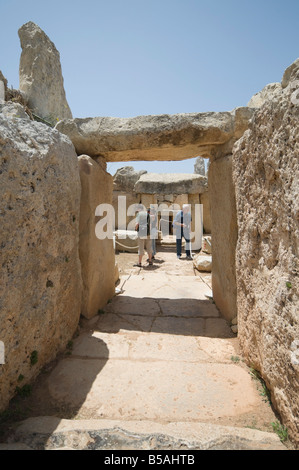 Mnajdra, einen megalithischen Tempel, errichtet am Ende des dritten Jahrtausends v. Chr., UNESCO-Weltkulturerbe, Malta, Europa Stockfoto