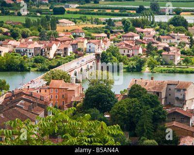 Pont Napoleon auf den Fluss Tarn bei Moissac, Tarn et Garonne, Frankreich Stockfoto