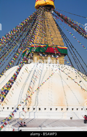 Lhosar Tibetisch und Sherpa New Year Festival Bodhnath Stupa UNESCO World Heritage Site Bagmati Kathmandu Nepal Asien Stockfoto