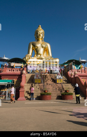 Riesigen goldenen Buddha im Sop Ruak, Goldenes Dreieck, Thailand, Südostasien Stockfoto