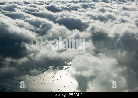 Luftaufnahme über dem Nebel in Richardson Bay in Sausalito Marin County in Kalifornien Stockfoto