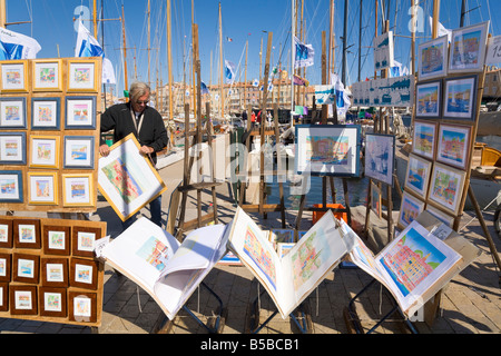 Aquarelle werden zum Verkauf an den Hafen von Saint-Tropez an der Côte d ' Azur / Provence / Südfrankreich Stockfoto