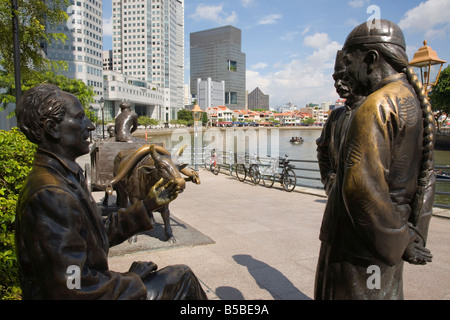 Fluss Kaufleute, Bronze, am Fluss Bank, Boat Quay Erhaltung, Singapur Stockfoto