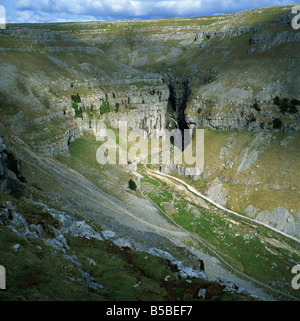 Gordale Narbe, Yorkshire Dales National Park, North Yorkshire, England, Europa Stockfoto