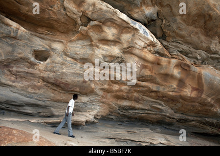 Fünf tausend Jahre alten Höhlenmalereien in Lass Geel Höhlen, Somaliland, Nordsomalia, Afrika Stockfoto