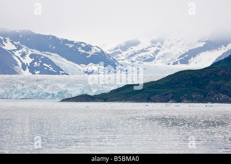 Hubbard Gletscher fließt in Ernüchterung Bay und Yakutat Bay in Alaska Stockfoto