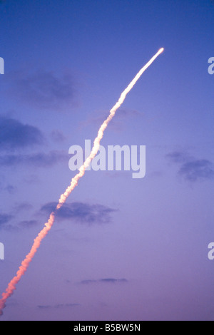 Der amerikanische Space Shuttle starten, Blick vom Satelliten Beach, Florida Stockfoto