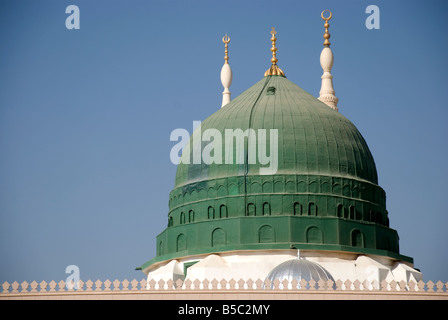 Die grüne Kuppel von Masjid al-Nabawi in Medina unter denen der Prophet Muhammed ist begraben Saudi Arabien Stockfoto