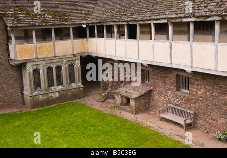 Galerie der Nordrange am Tretower Hof in der Nähe von Crickhowell Powys South Wales mittelalterlichen Landhaus aus dem 14. Jahrhundert Stockfoto