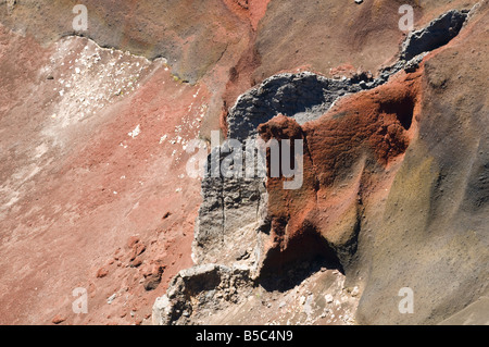 Vulkanschlot in Red Crater, Tongariro Crossing, Nordinsel, Neuseeland Stockfoto