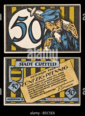Notgeld oder Rentengeld. Notgeld gedruckt in Deutschland von 1914-22. 50 Pfennig Hinweis aus Crefeld Stockfoto