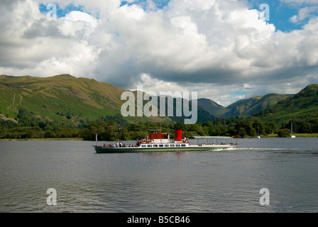 Freude "Dampfer" auf Ullswater im englischen Lake District, Cumbria Stockfoto