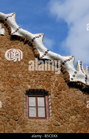 Architekturdetail im Park Güell Güell Garten Komplex von Antoni Gaudí in Barcelona-Katalonien-Spanien Stockfoto