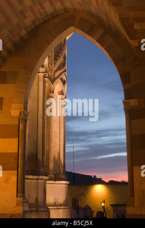 Straßenlaterne in den frühen Morgenstunden im kolonialen Mexiko Stockfoto