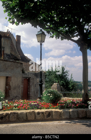 Place Jehan de Dunois, Châteaudun, Eure et Loir, Frankreich Stockfoto