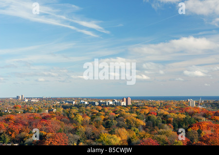 Don Valley Schlucht System im Herbstlaub nördlich von Lake Ontario Stockfoto