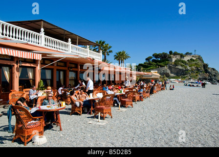 Strandcafe, Almunecar, Costa Del Sol, Andalusien (Andalusien), Spanien, Mittelmeer, Europa Stockfoto